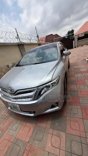 Toyota Venza Limited 2015 Silver