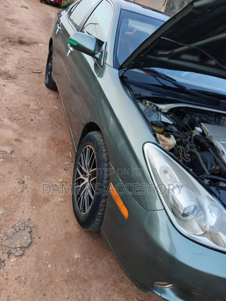 Lexus ES 2025 Green