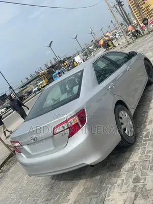 Toyota Camry LE 4dr Sedan (2.5L 4cyl 6A) 2013 Silver