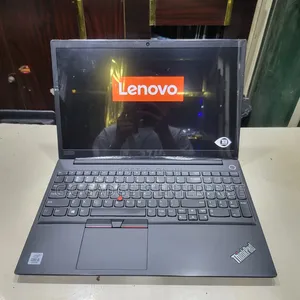 Laptop Lenovo ThinkPad E15 8GB Intel Core i5 SSD 256GB