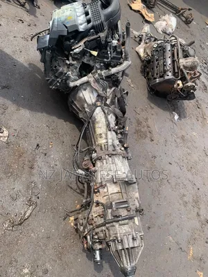 Nissan Engine 4.0 Complete Engine