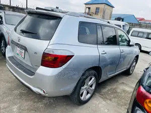 Toyota Highlander 2008 Silver