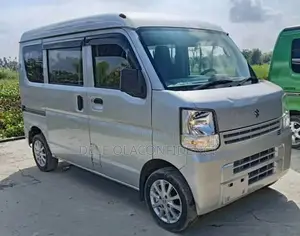 Suzuki Every 2000 Silver