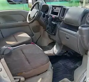 Suzuki Every 2000 Silver