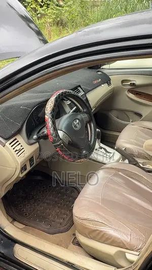 Toyota Corolla 2008 Gold