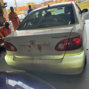 Toyota Corolla 2005 White