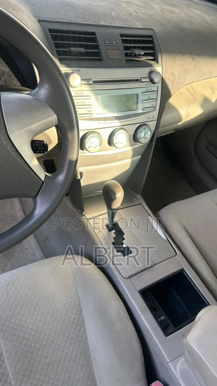 Toyota Corolla 2005 White