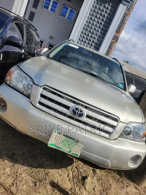 Toyota Highlander 2006 Gold