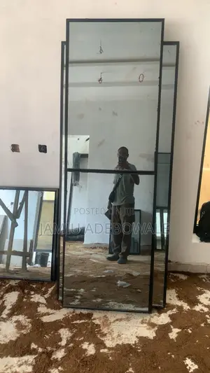 10mm Glass Frameless
