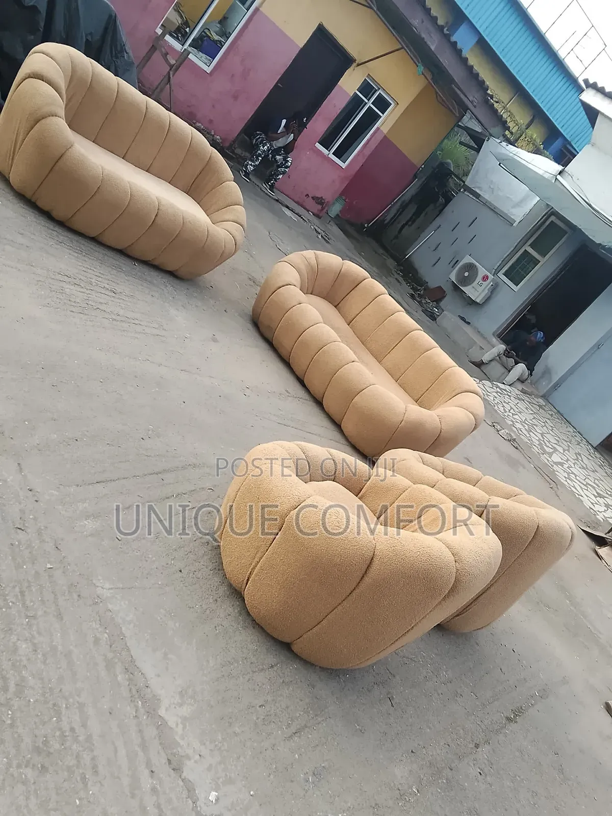 Top Quality 7 Seaters Boucle Modern Design Sofa Set (3,2,1,1)