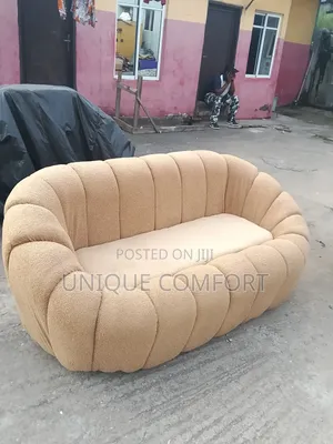 Top Quality 7 Seaters Boucle Modern Design Sofa Set (3,2,1,1)
