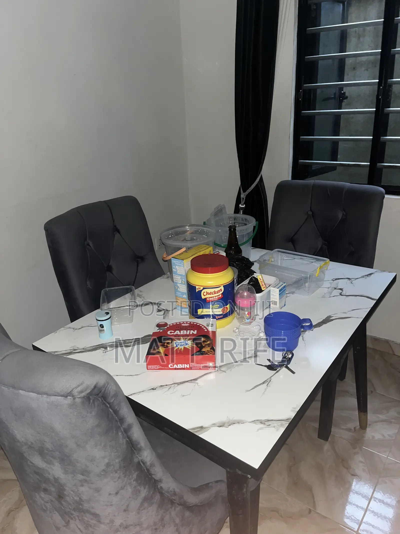 Dinning Table