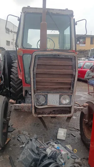 M F Tractor 575