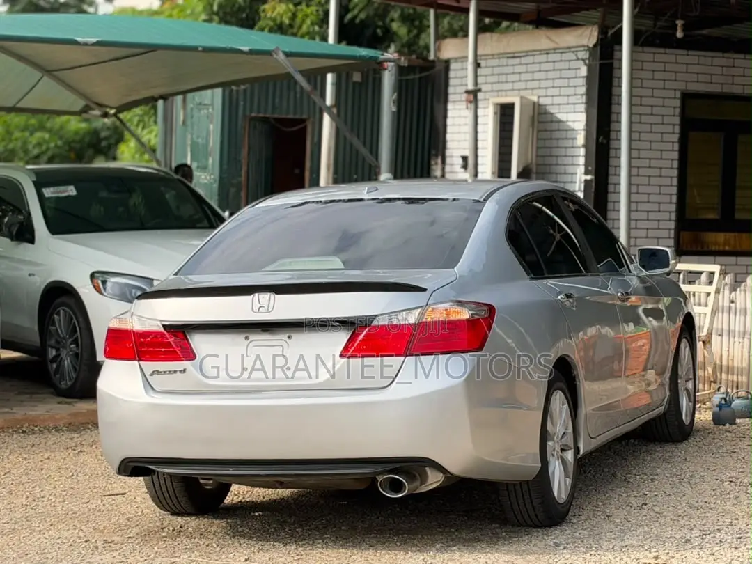Honda Accord 2013 Silver