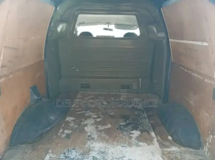 Hyundai H-100 2000 Blue