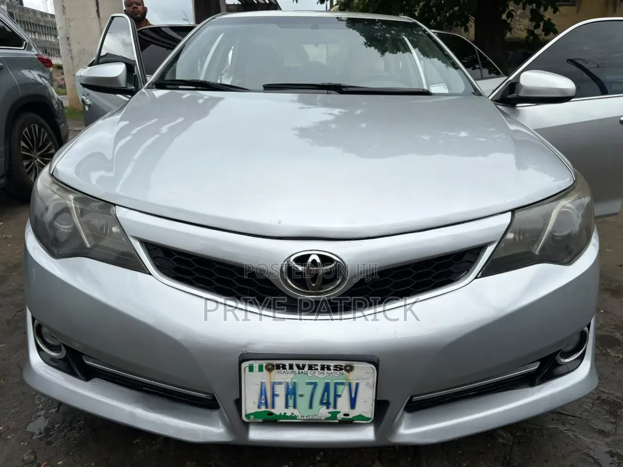 Toyota Camry 2014 Silver