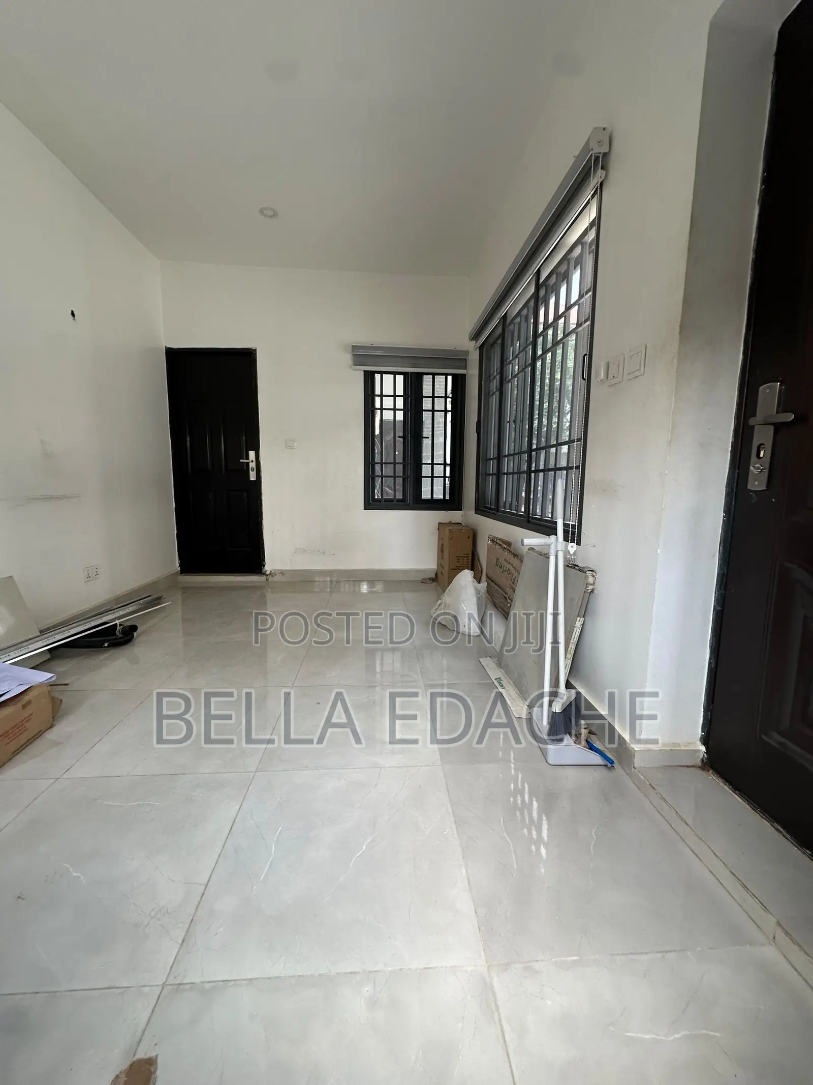 Shop/Office Space for Sale