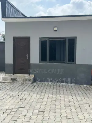Shop/Office Space for Sale