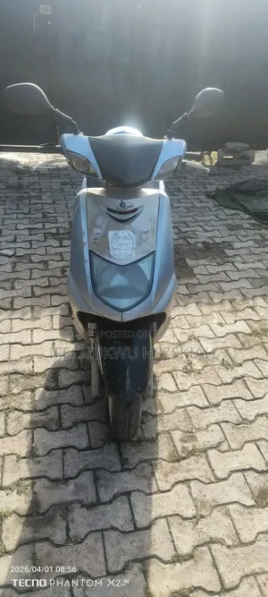 Yamaha Majesty 2015 Gray