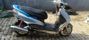 Yamaha Majesty 2015 Gray