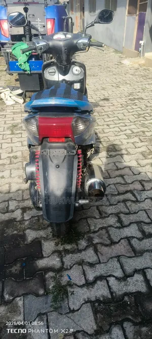 Yamaha Majesty 2015 Gray