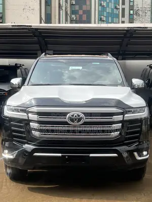 New Toyota Land Cruiser Standard 2026 Black