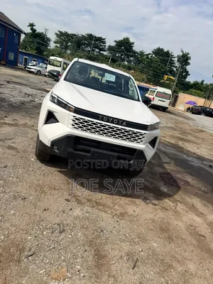 New Toyota Hilux 2026 White