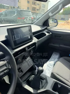 New Toyota Hilux 2026 White
