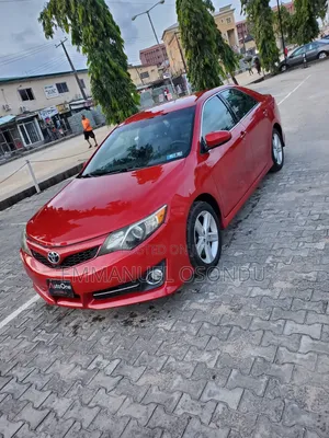 Toyota Camry 2012 Red