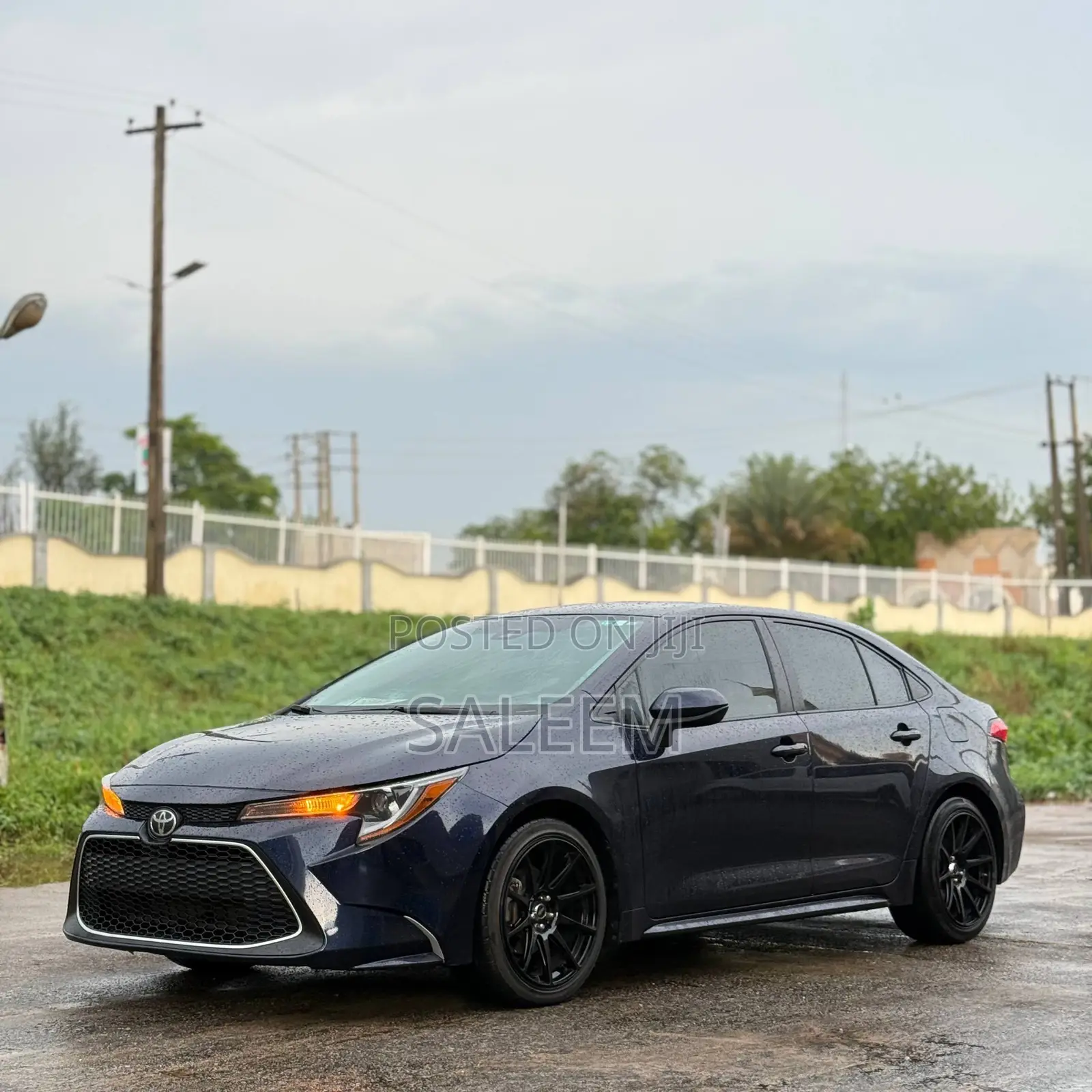 Toyota Corolla 2023 Blue