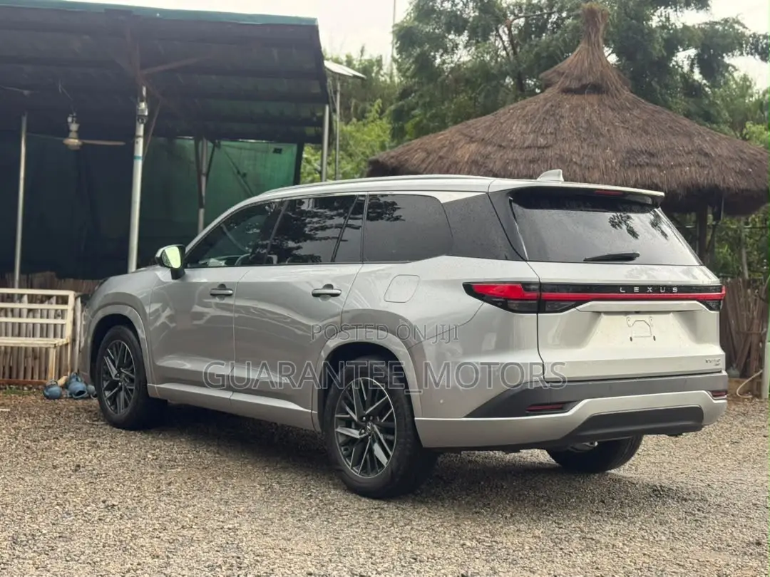 Lexus TX 2025 Silver