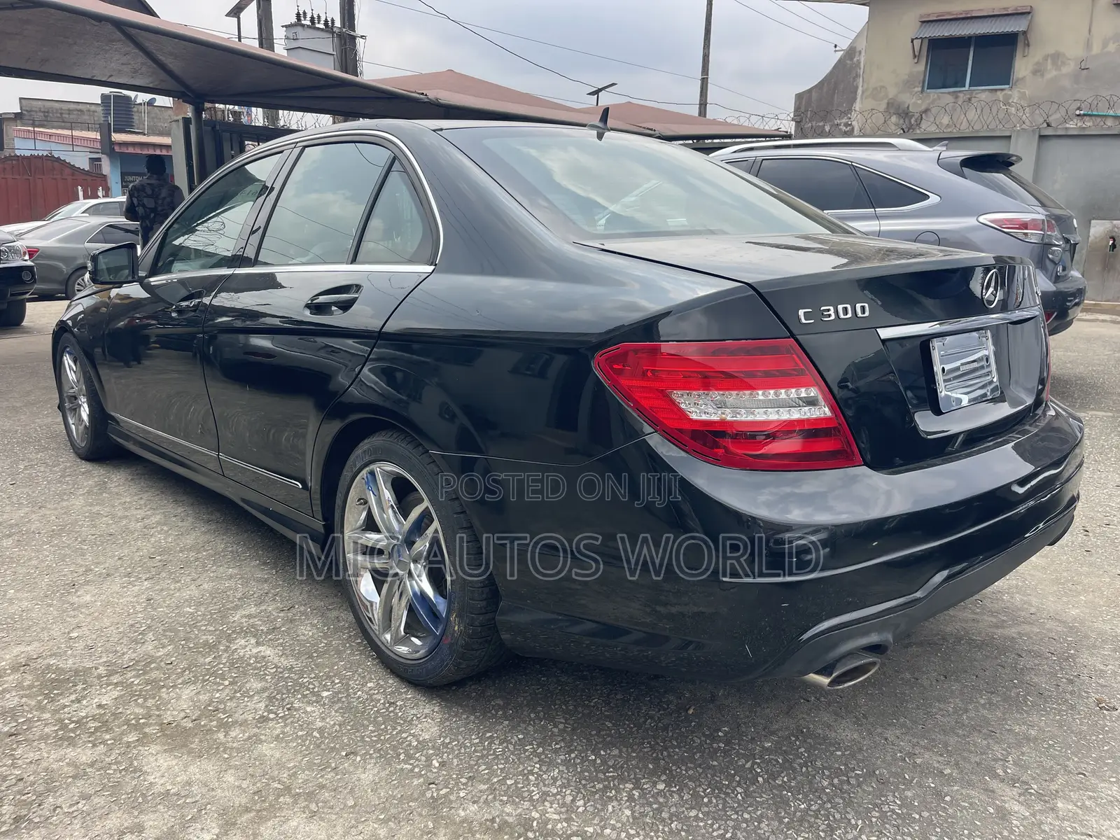 Mercedes-Benz C300 2013 Black
