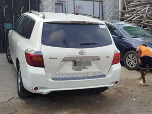 Toyota Highlander V6 2009 White