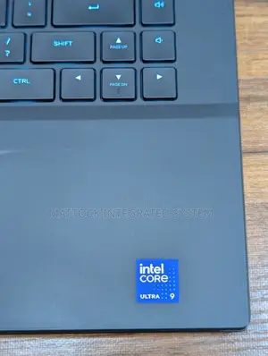 Laptop Dell 32GB Intel Core Ultra 9 SSD 2T