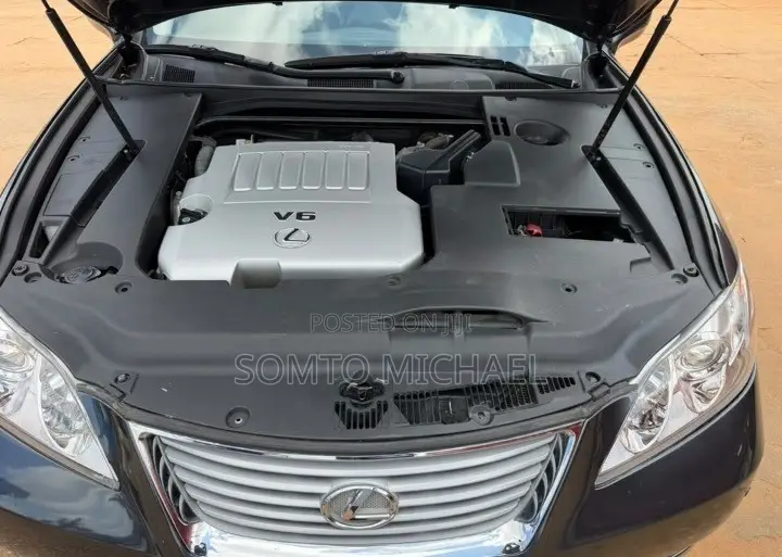 Lexus ES 350 2011 Black