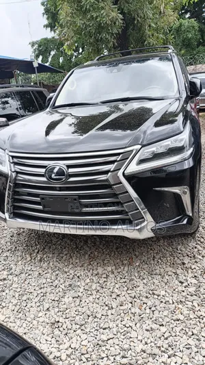 Lexus LX 2017 Black