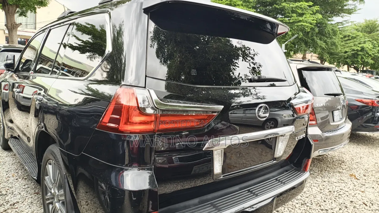 Lexus LX 2017 Black