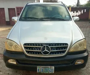 Mercedes-Benz M Class 2005 Silver
