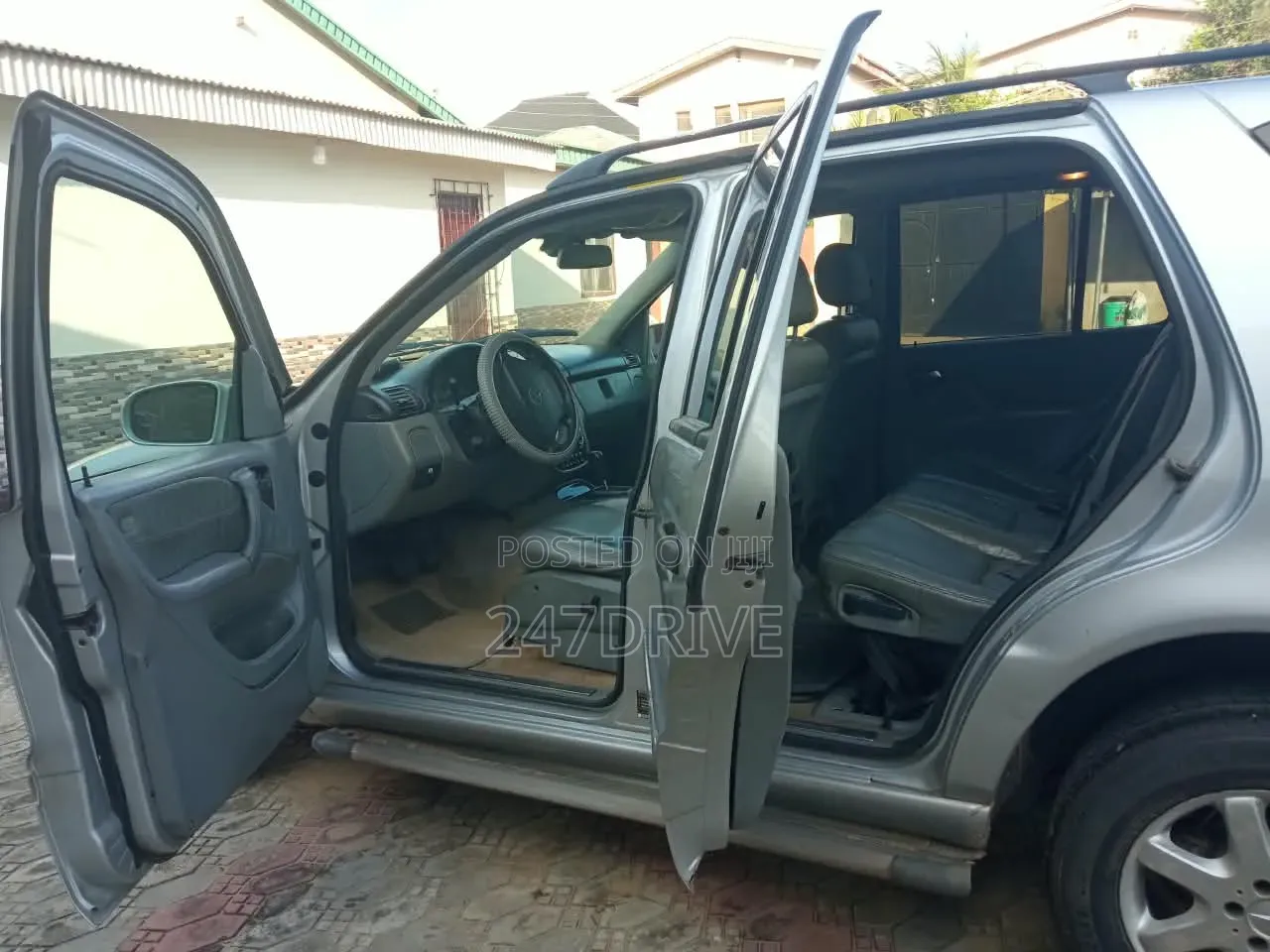 Mercedes-Benz M Class 2005 Silver