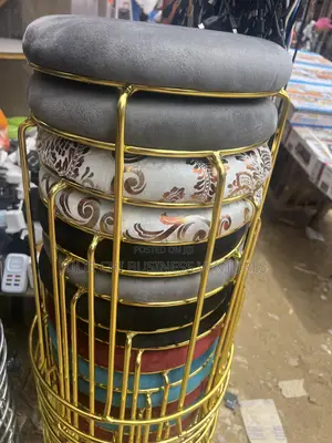 Quality Round Chairs