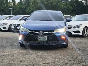 Toyota Camry 2016 Blue