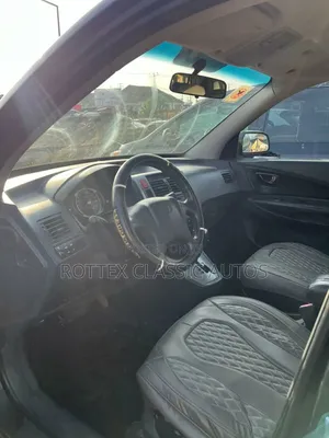 Hyundai Tucson 2005 Black