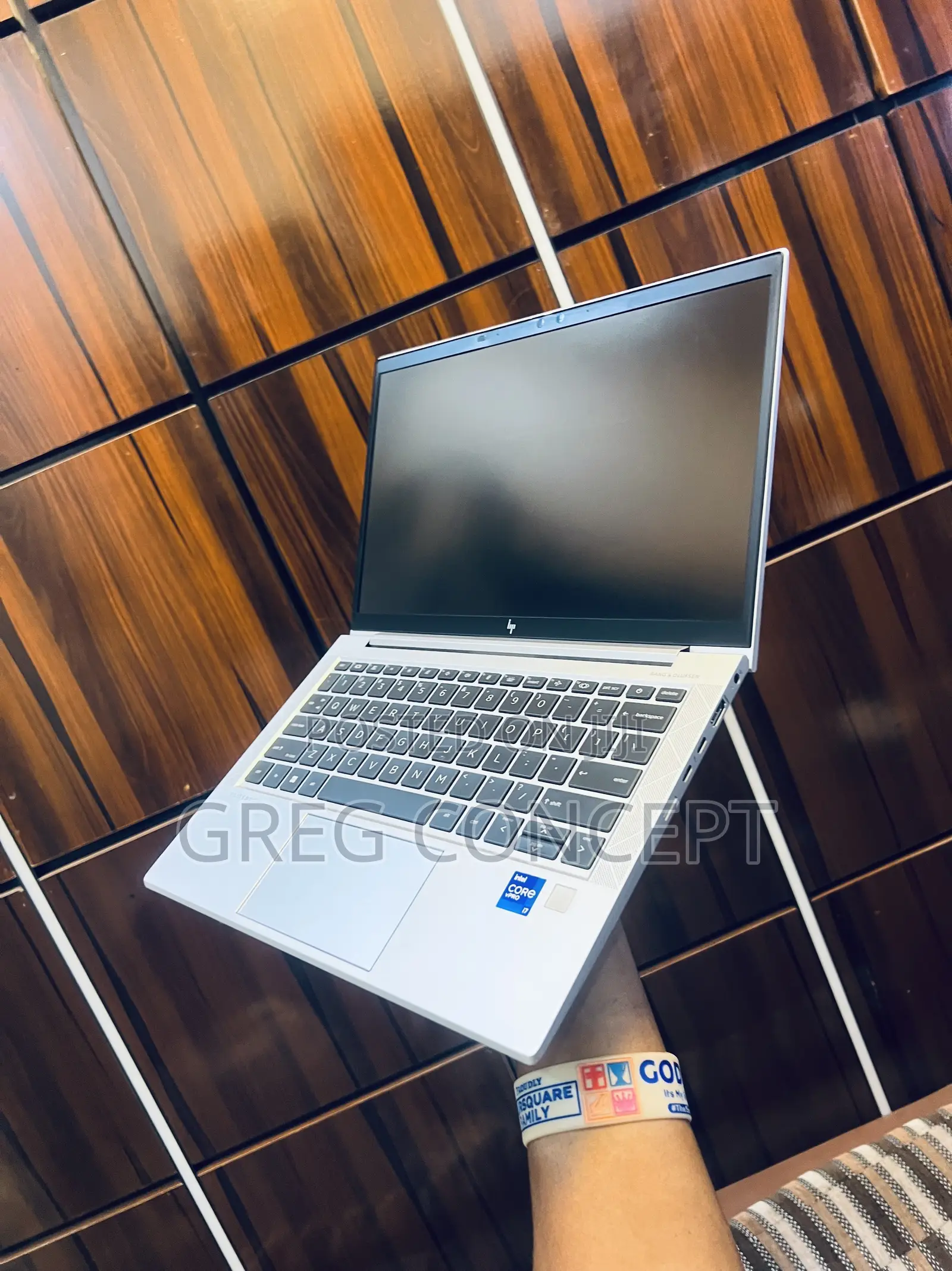 Laptop HP EliteBook 830 G8 16GB Intel Core i7 SSD 256GB