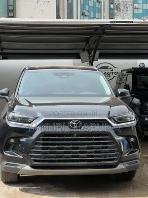 New Toyota Grand Highlander Platinum AWD 2024 Black