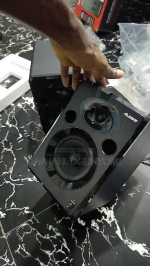 Alesis Elevate 5 Studio Monitors