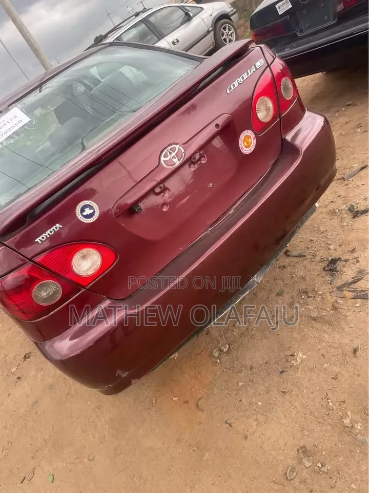 Toyota Corolla 2006 Red