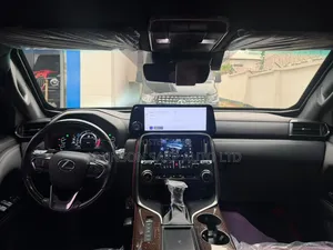 Lexus LX 2027 Black