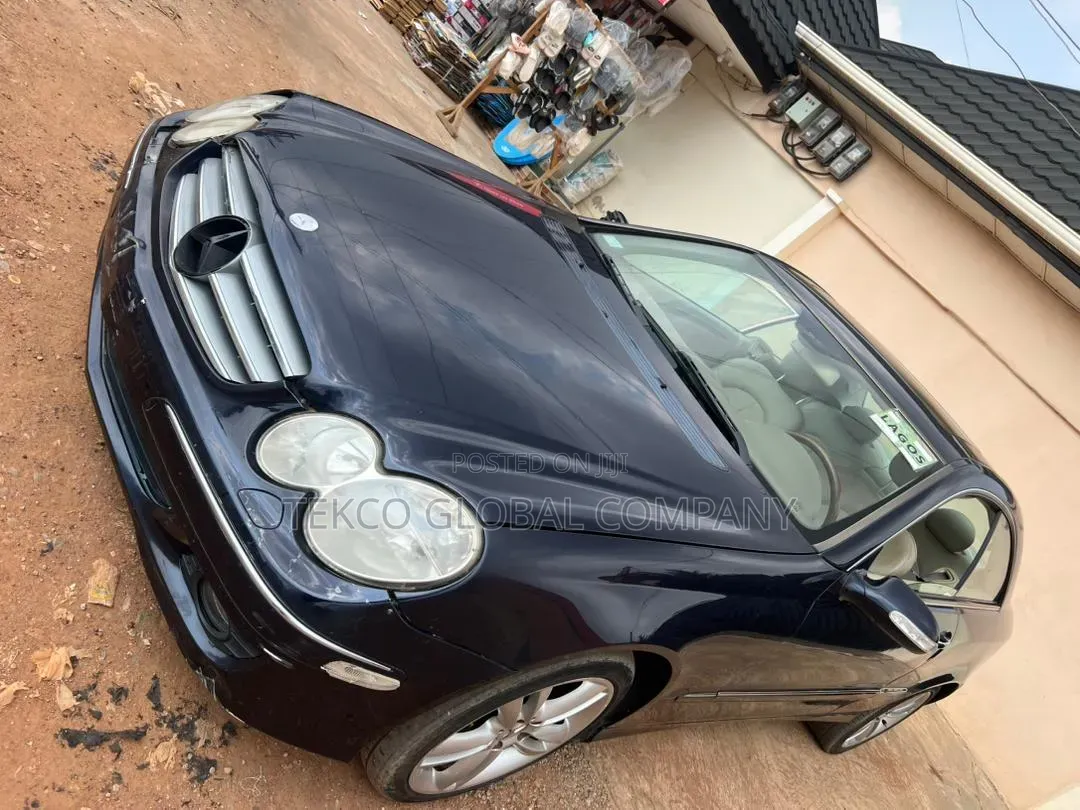 Mercedes-Benz CLK 350 Coupe 2006 Black