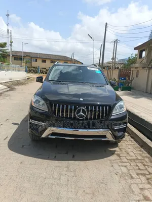 Mercedes-Benz M Class 2015 Black