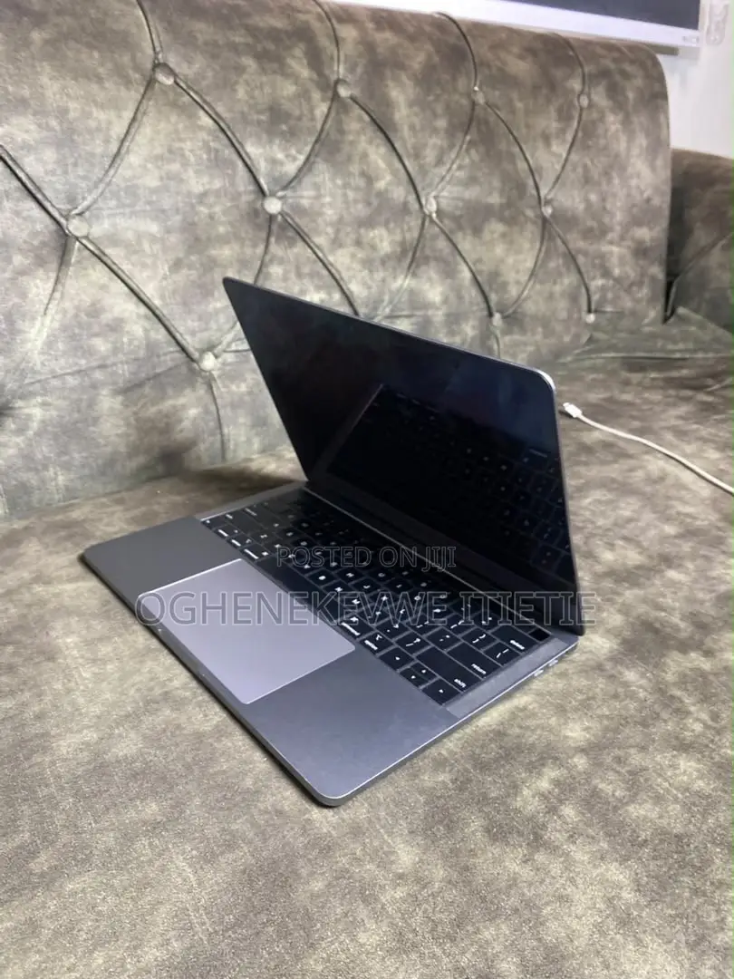 Laptop Apple MacBook Pro 2019 8GB Intel Core i5 SSD 500GB